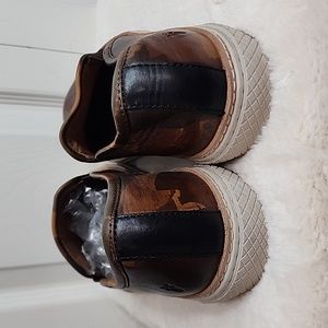 frye essex low leather sneaker